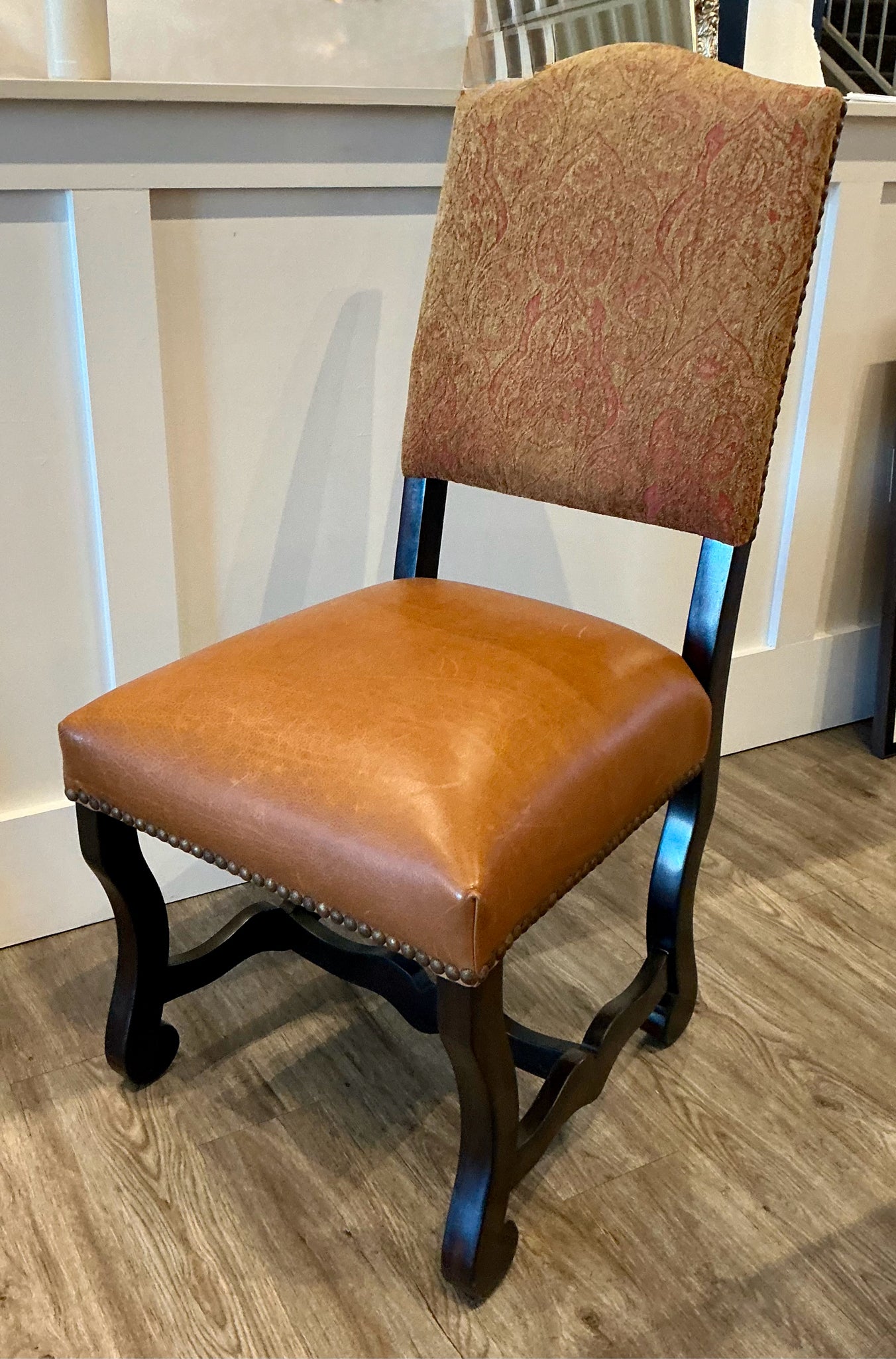 Table & 6 chairs