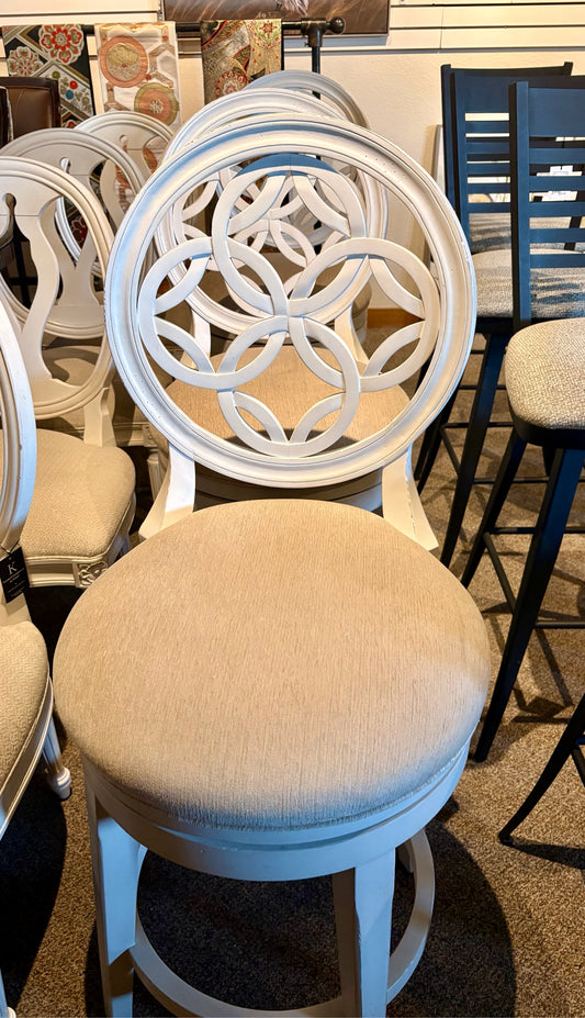 Barstool