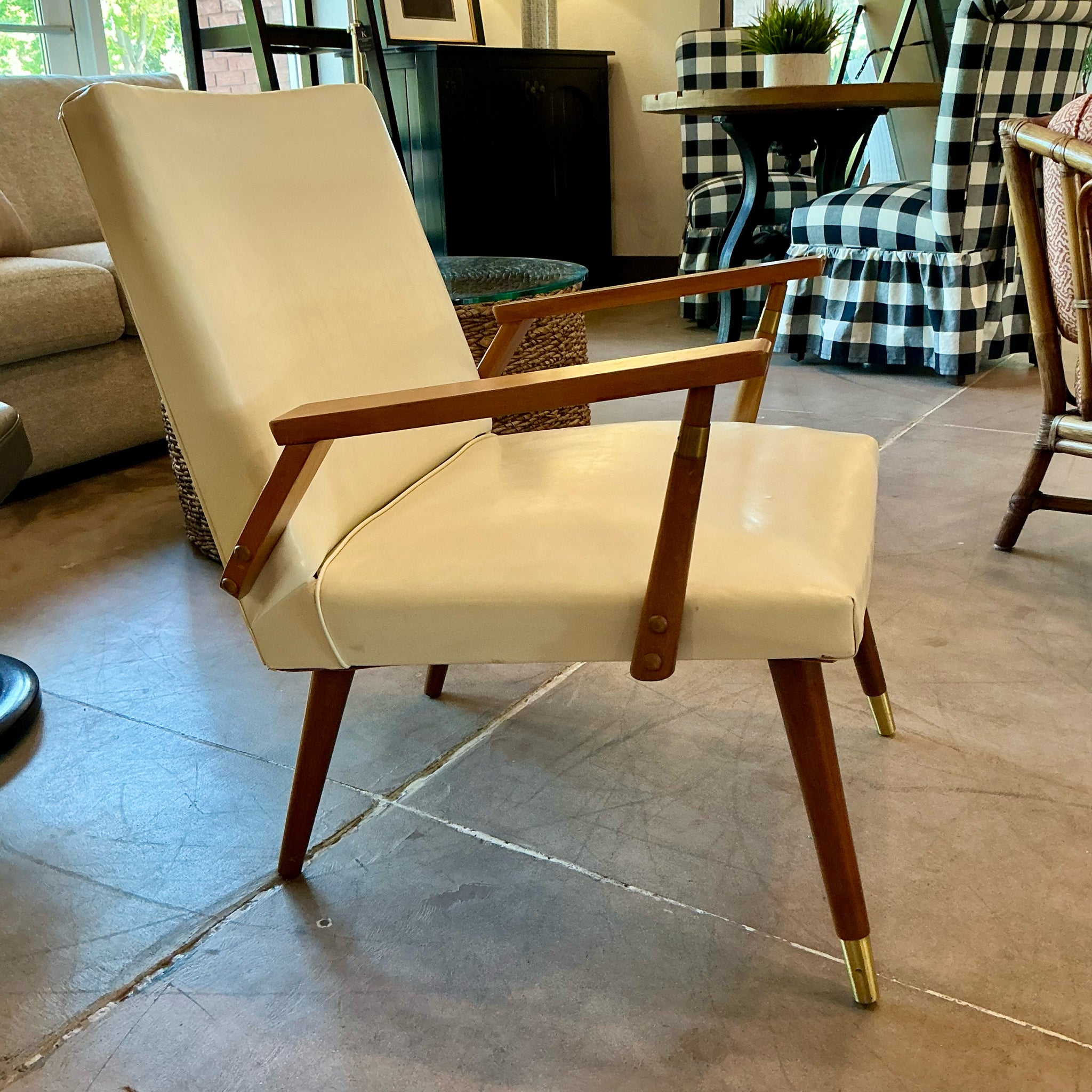 Murphy Miller社のビンテージチェア Murphy Miller Chair – consignmyfurniture