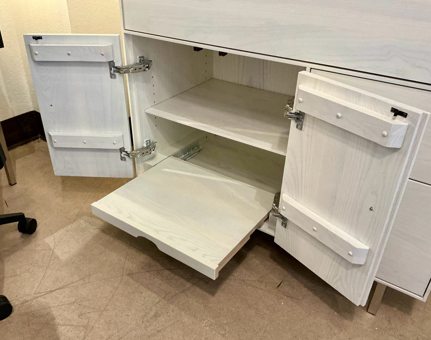 Armoire