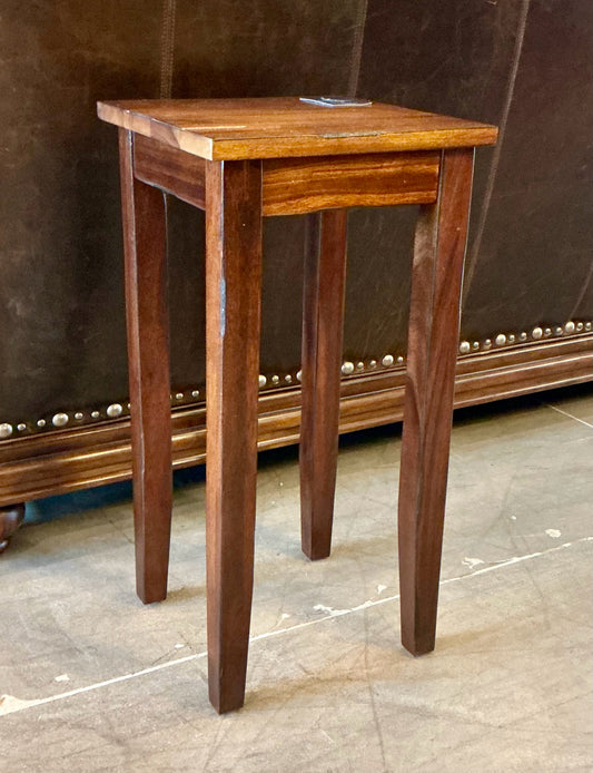 World Market Plant Table