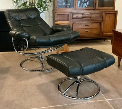 Vintage Ekornes Chair w/Ottoman
