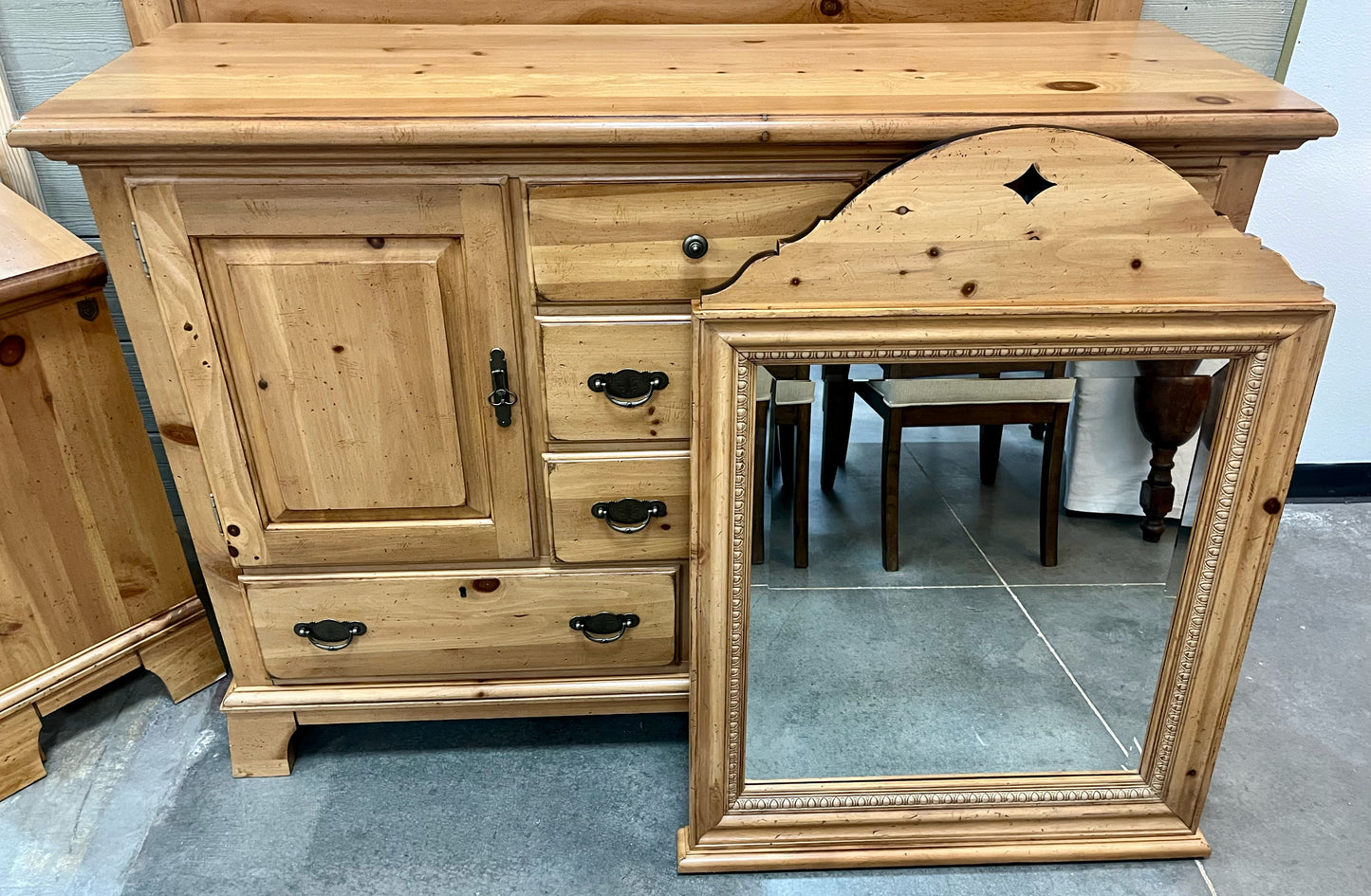 Kincaid Dresser with Mirror