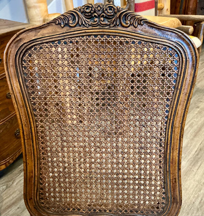 HENREDON Table & 2 Chairs