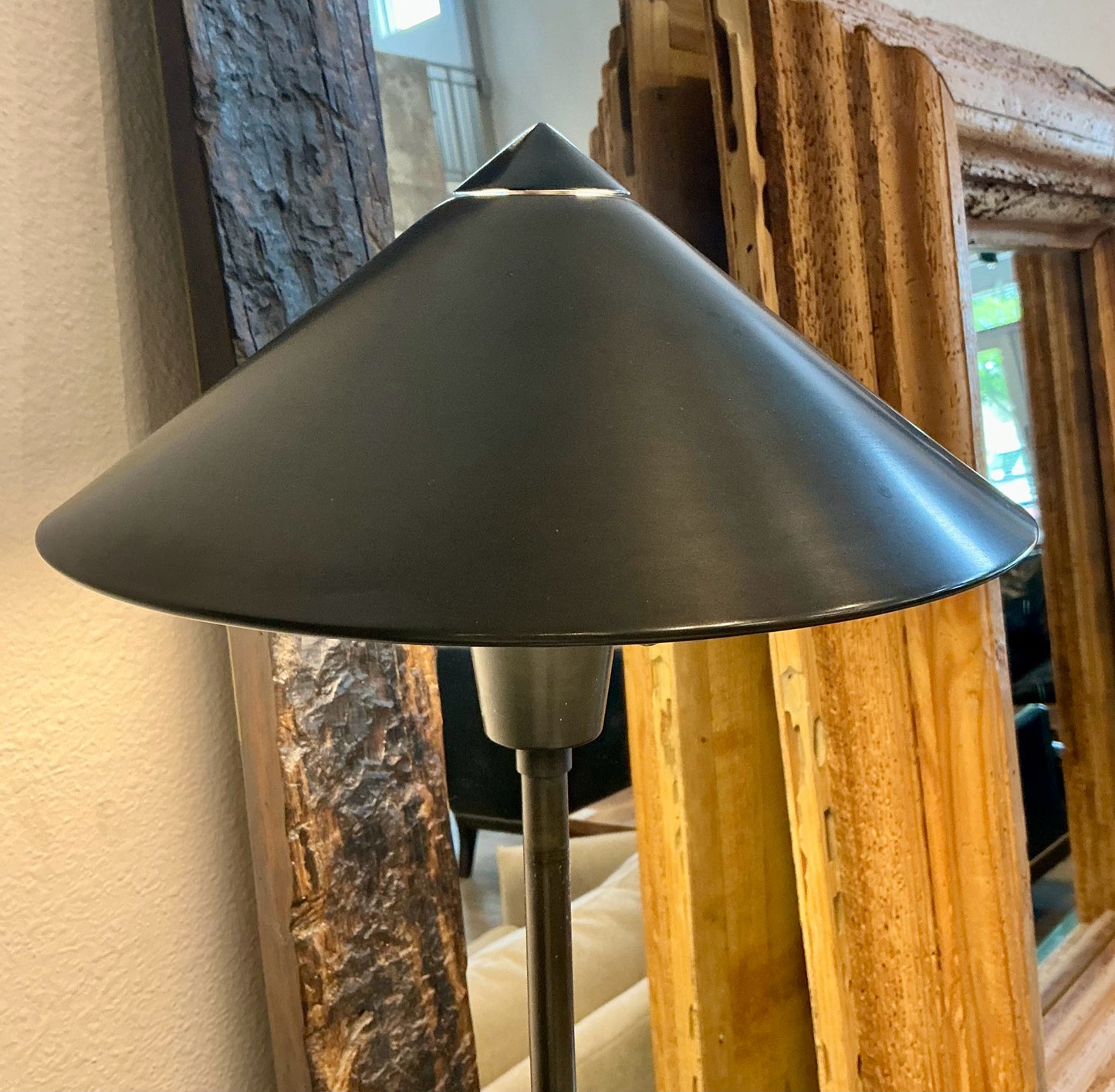 Metal Shade Lamp