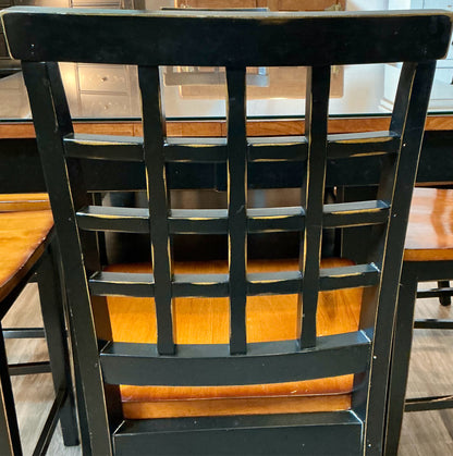 Table & 6 chairs & Bench
