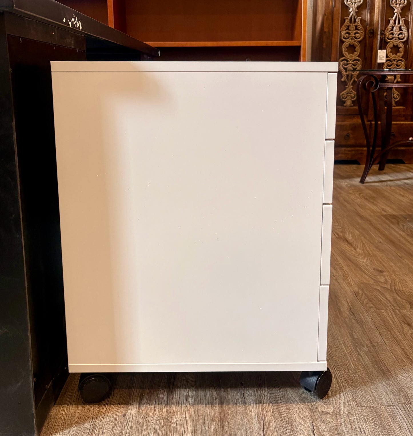 Threshold Cabinet