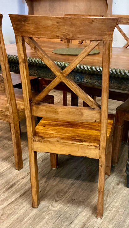 Table & 6 chairs