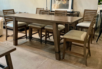 Table & 6 chairs