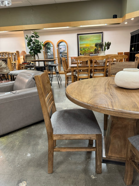 Urban Hardwood Table & 3 Chairs