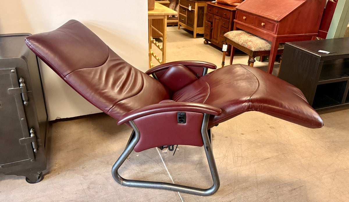 Zero Gravity Recliner