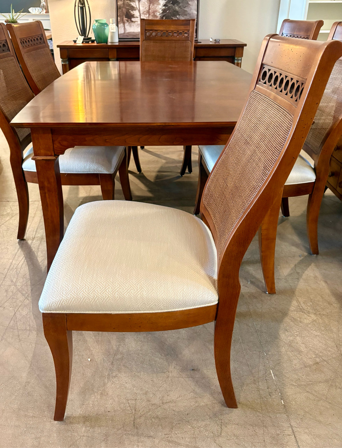 Lexington Dining Table & Chairs
