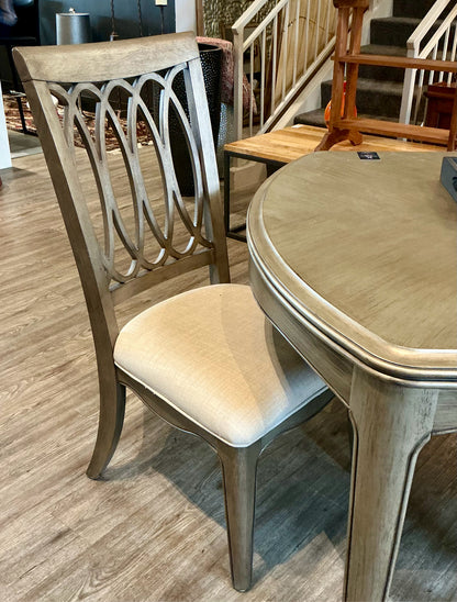 Table & 4 Chairs