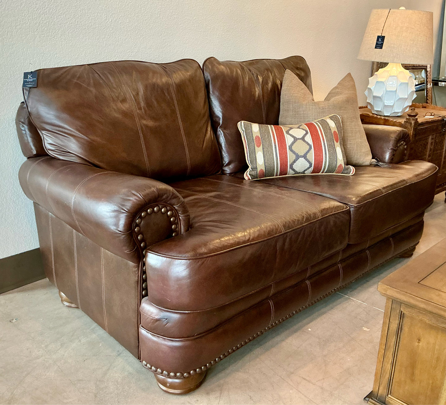 Lane Loveseat