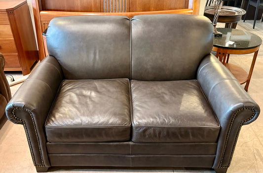 King Hickory Loveseat
