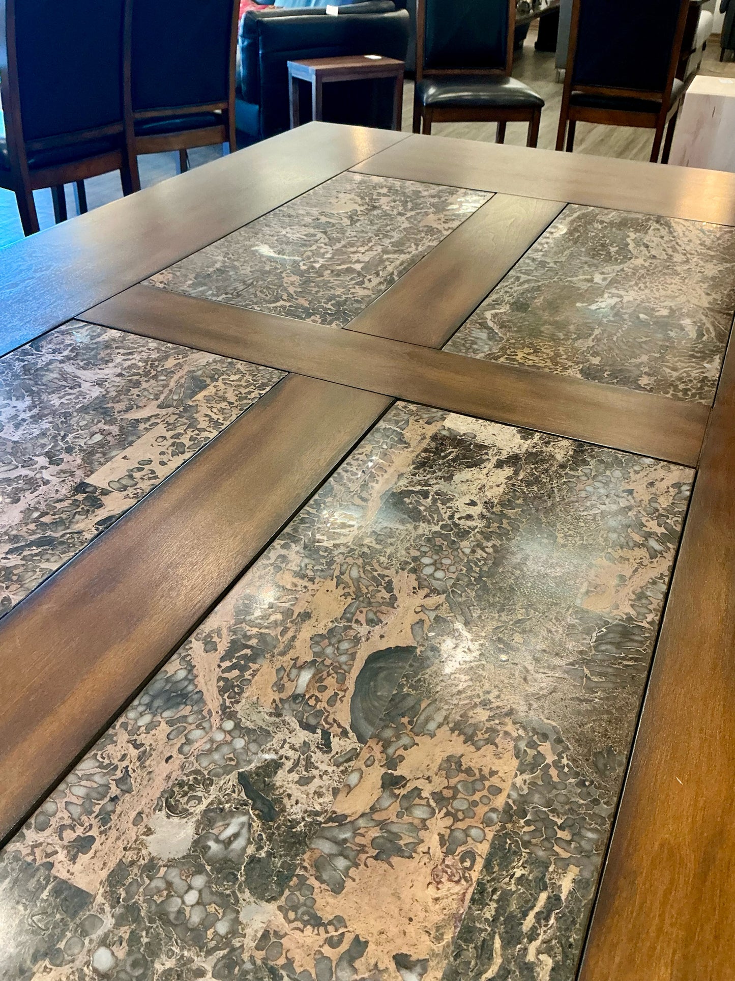 Table & 4 Chairs