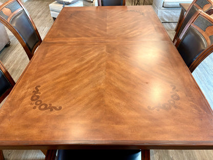 Table & 6 chairs