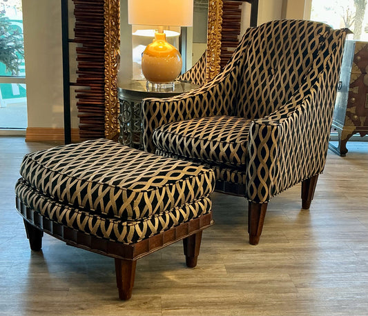Chair w/Ottoman