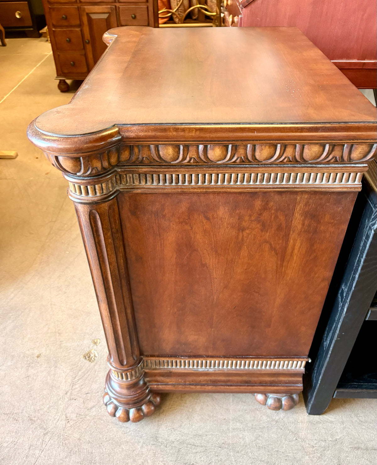 Pulaski Furniture Nightstand