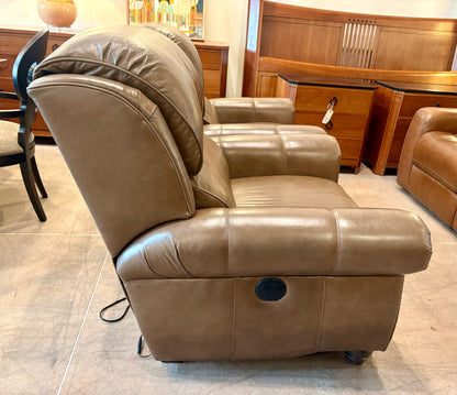 Smith Brothers Power Recliner