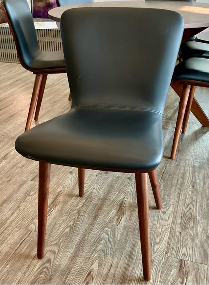 Article Dining Table & Chairs