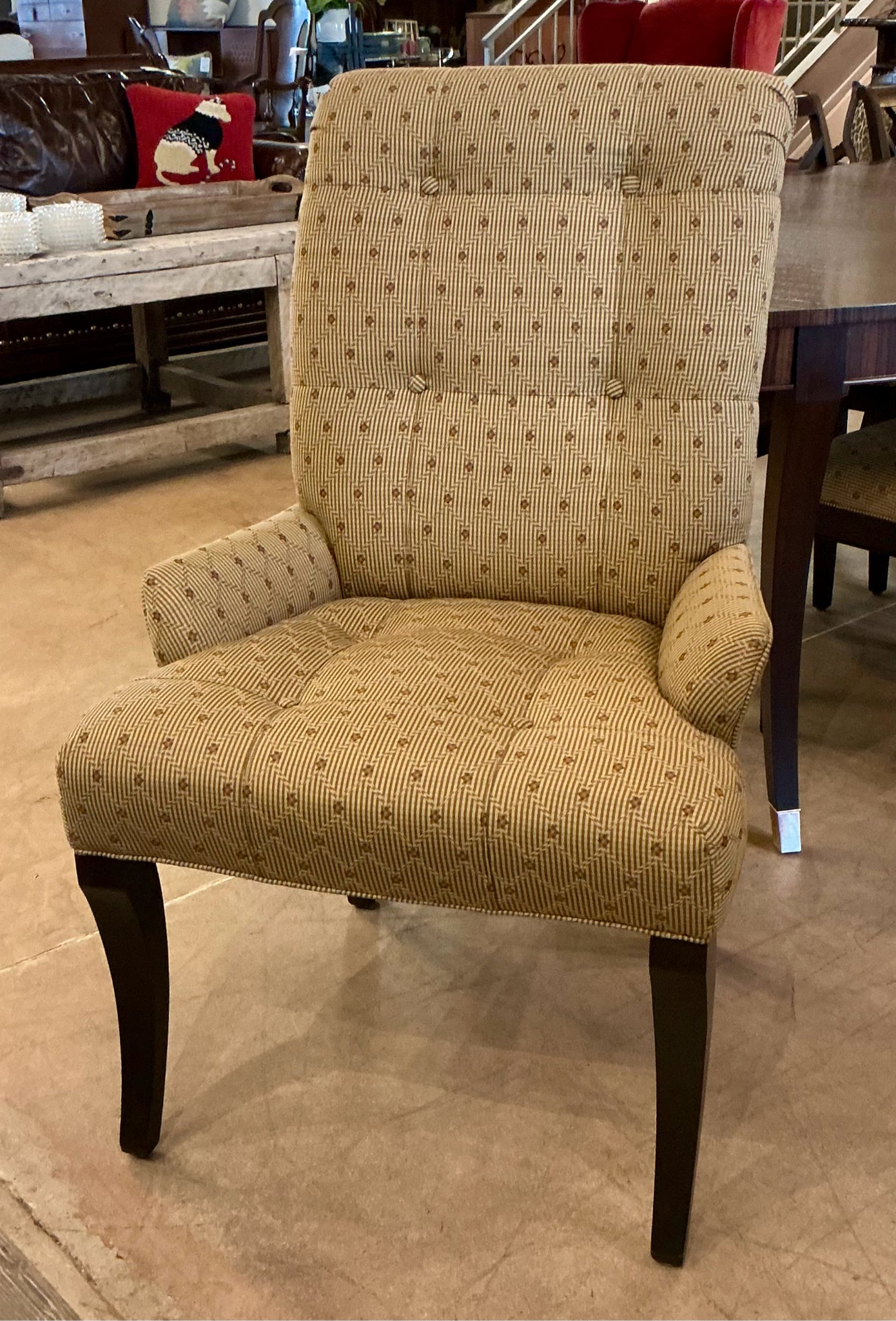 Ethan Allen Table & 6 Chippendale Style Chairs & 2 Verlain Arm Chairs