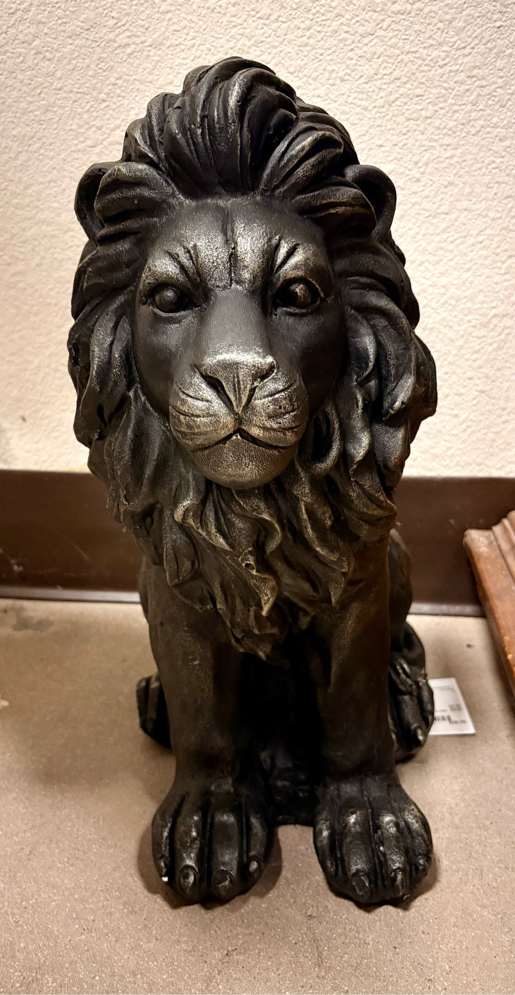 Statue