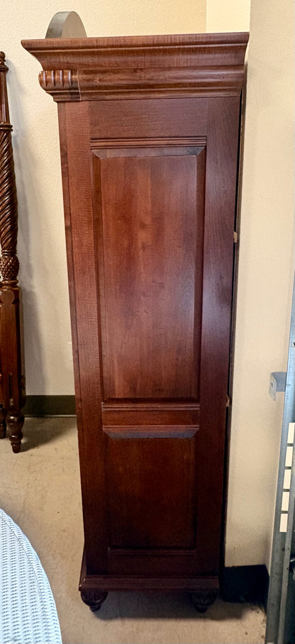 Ethan Allen Wardrobe