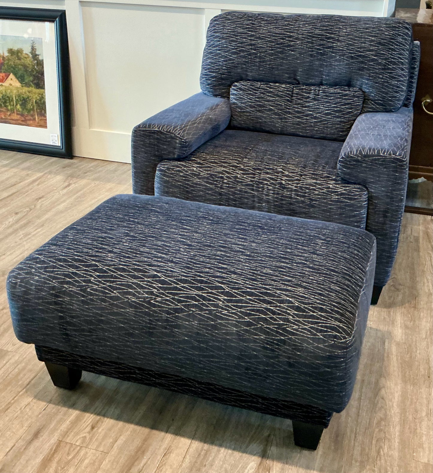 Draper Chair w/Ottoman
