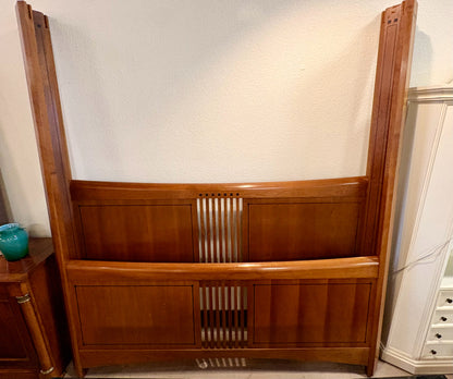 Stickley Four Poster Bed & Granite Top Nightstands